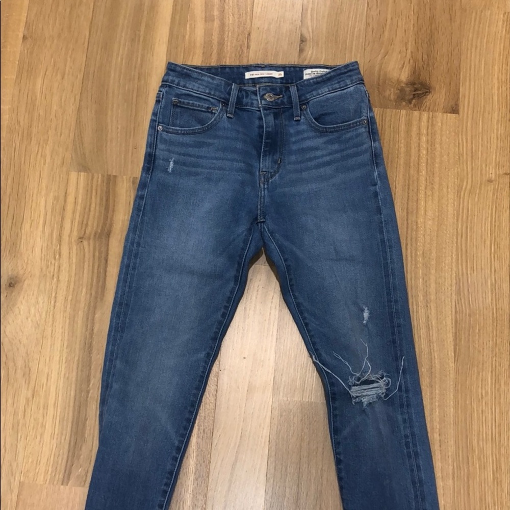 Levi’s 721 High Rise Skinny Size 25